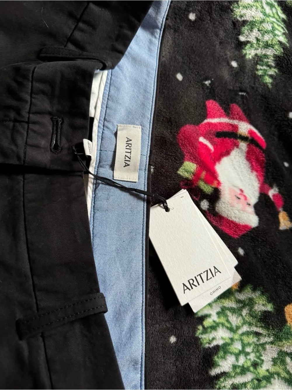 Aritzia Black Trousers with Light Blue Inner Waistband